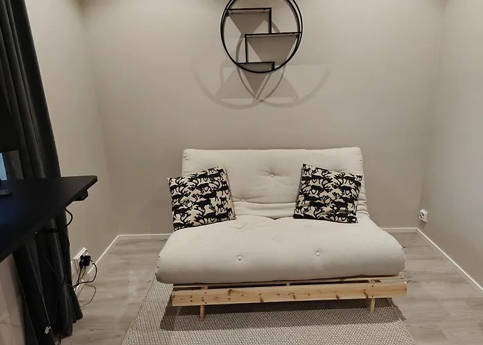 Atmospheric With Jacuzzi Дом отдыха Рованиеми