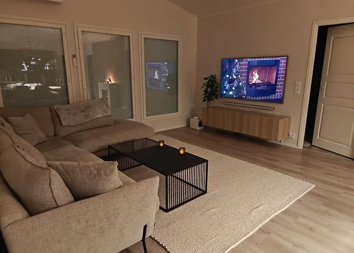 Atmospheric With Jacuzzi * 罗瓦涅米