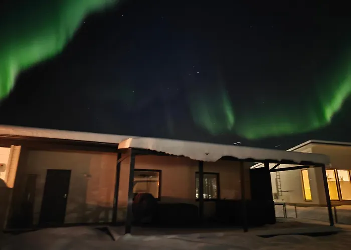 Atmospheric With Jacuzzi Дом отдыха Рованиеми